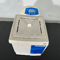 Branson 5800 Ultrasonic Bath image 2